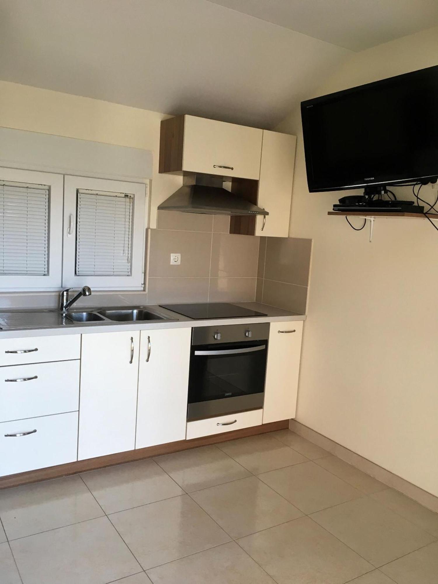 Sukošan Apartments Lipovica מראה חיצוני תמונה